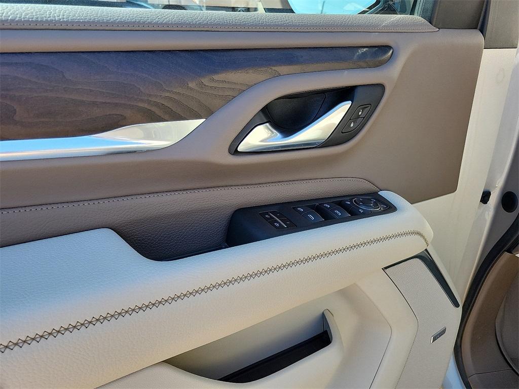 used 2021 GMC Yukon XL car, priced at $44,899