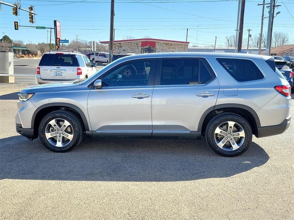 used 2023 Honda Pilot car, priced at $34,340