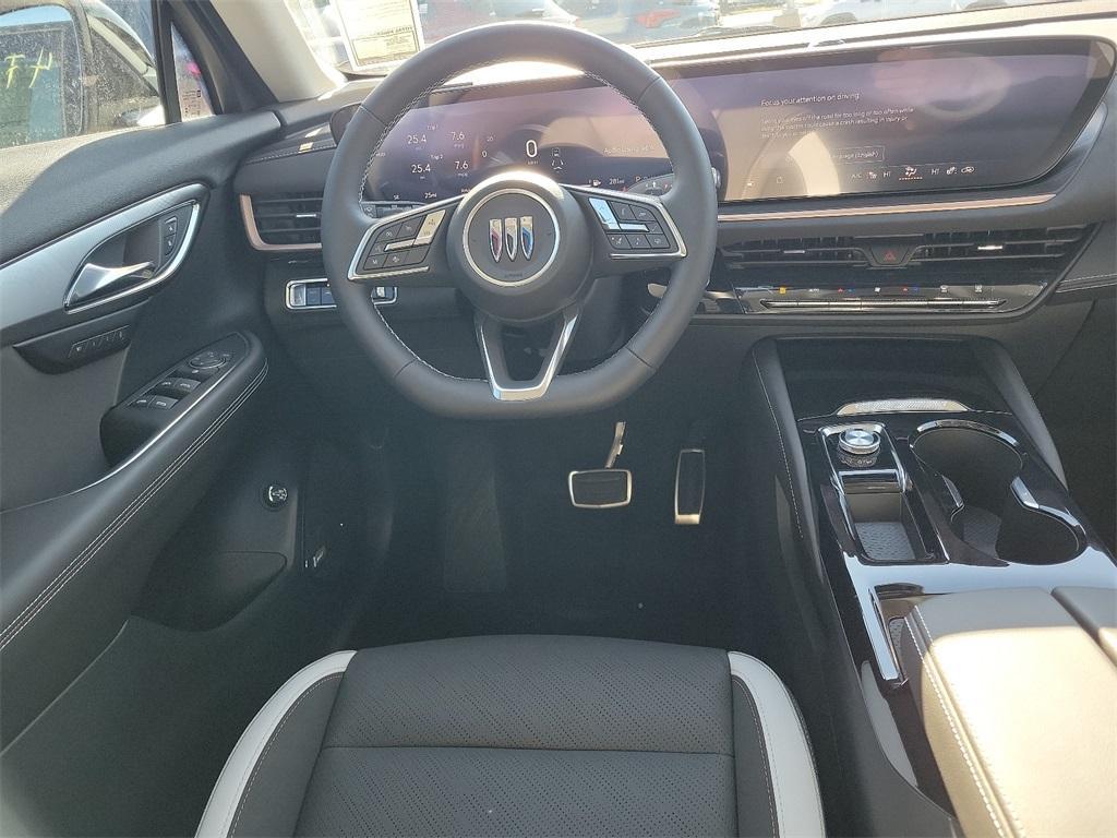 new 2025 Buick Envision car, priced at $38,984