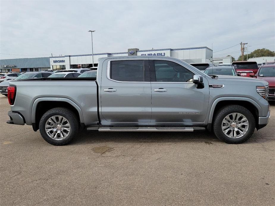 new 2025 GMC Sierra 1500 car, priced at $74,807