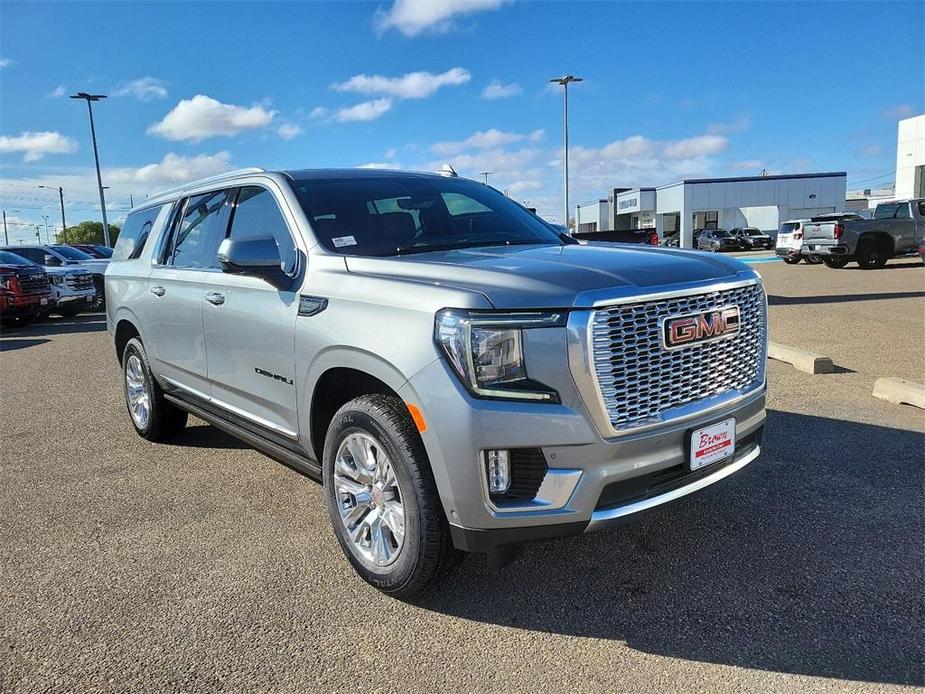 new 2024 GMC Yukon XL car, priced at $92,120