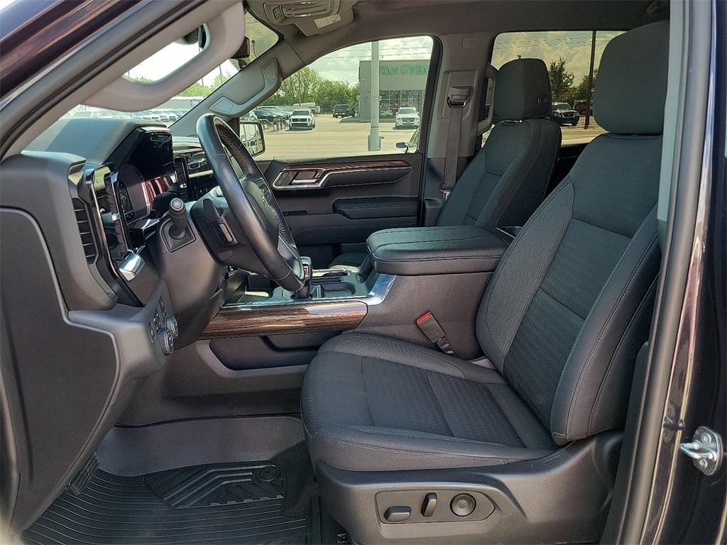 used 2023 Chevrolet Silverado 1500 car, priced at $44,220