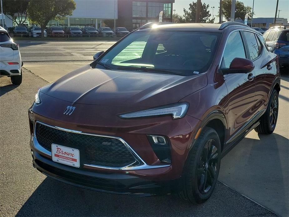 new 2025 Buick Encore GX car, priced at $30,802