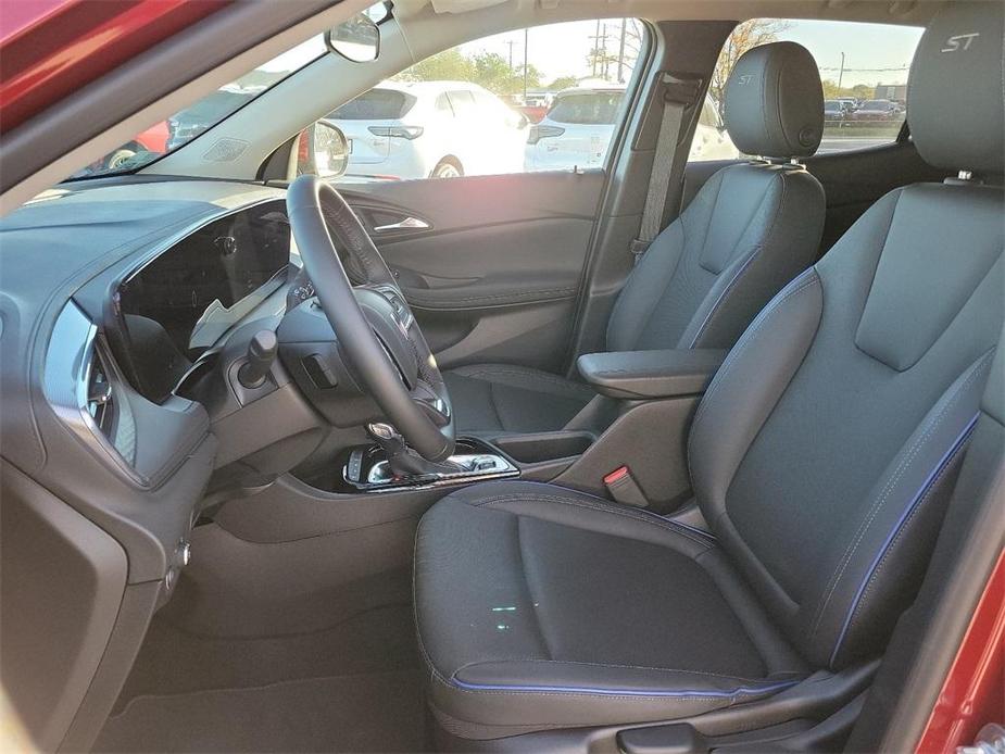 new 2025 Buick Encore GX car, priced at $30,802