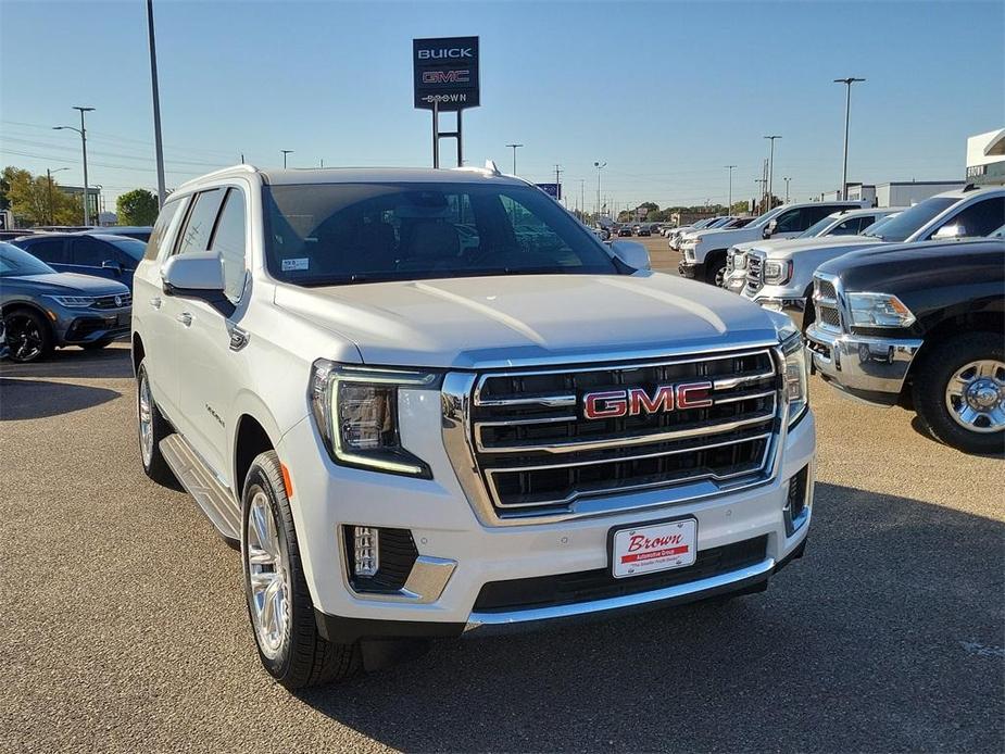 new 2024 GMC Yukon XL car, priced at $72,545