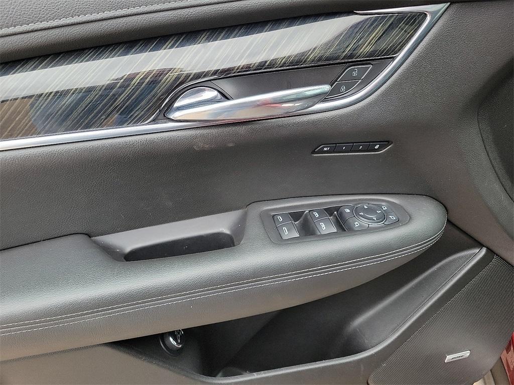 used 2020 Cadillac XT6 car, priced at $20,445