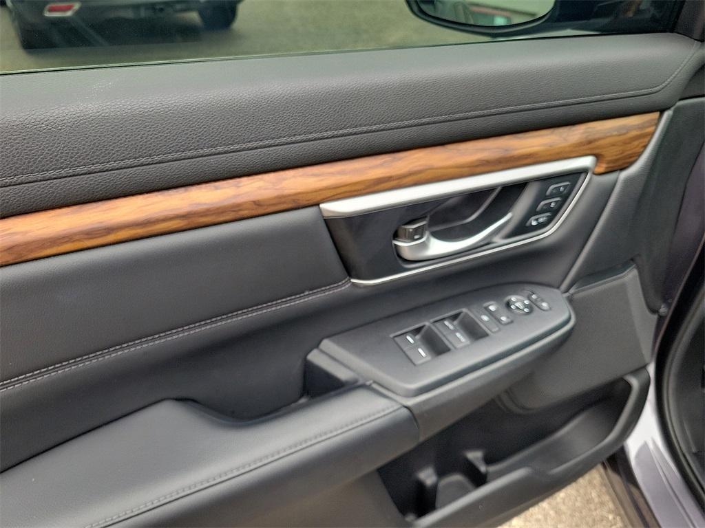 used 2022 Honda CR-V car, priced at $31,333