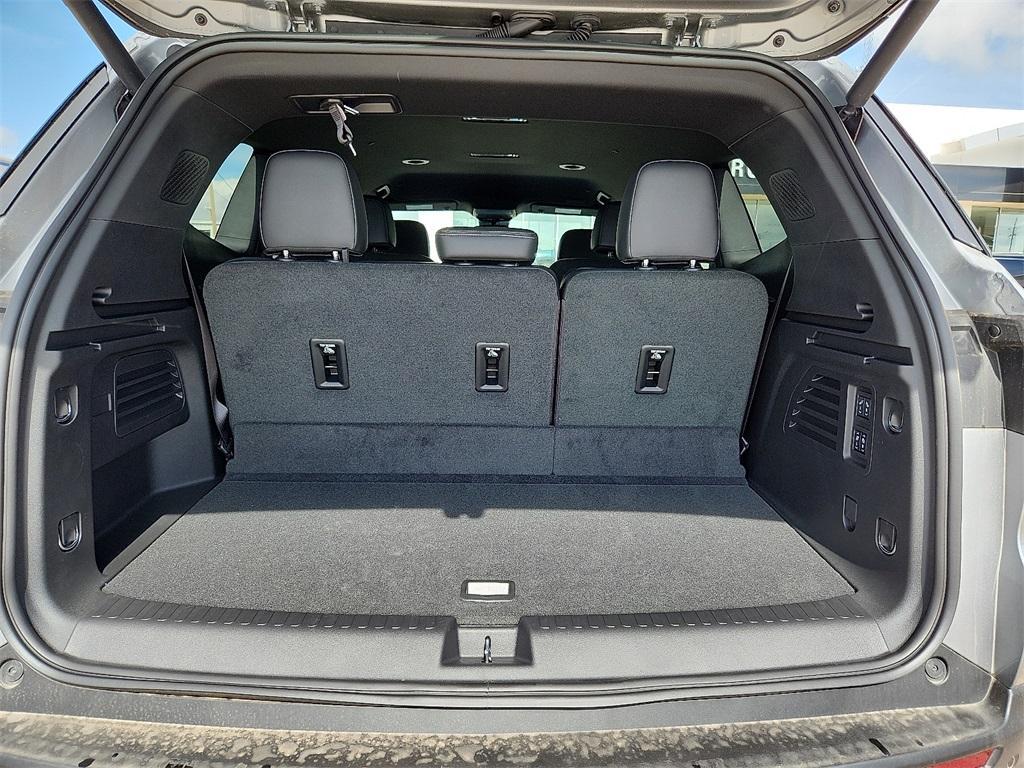 new 2025 Buick Enclave car, priced at $45,205
