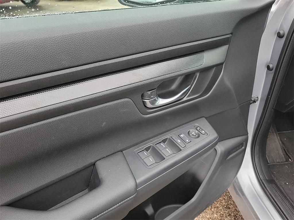 used 2025 Honda CR-V car, priced at $32,274