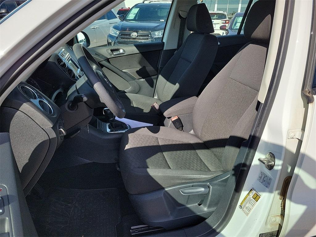 used 2017 Volkswagen Tiguan Limited car, priced at $11,142