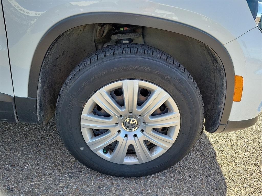used 2017 Volkswagen Tiguan Limited car, priced at $11,142