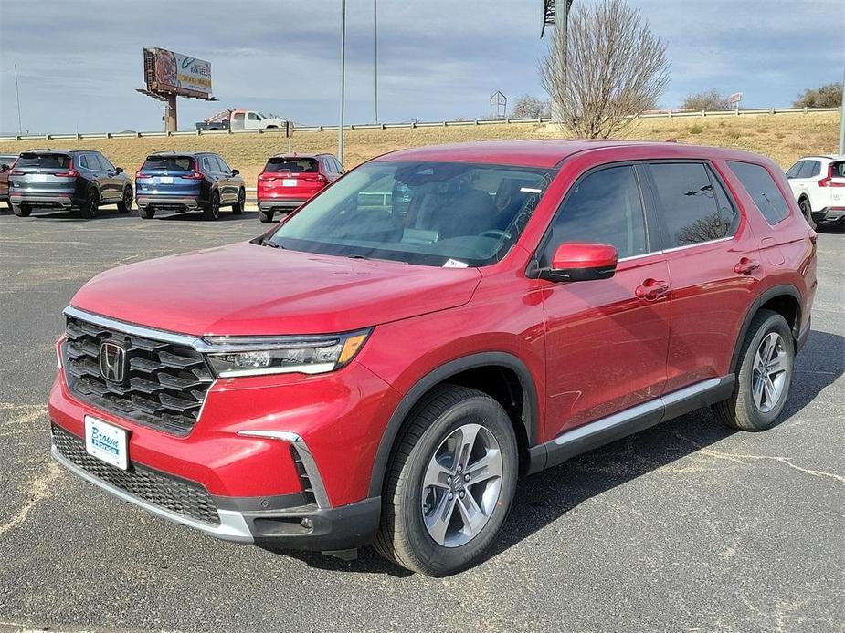 new 2025 Honda Pilot car, priced at $43,990