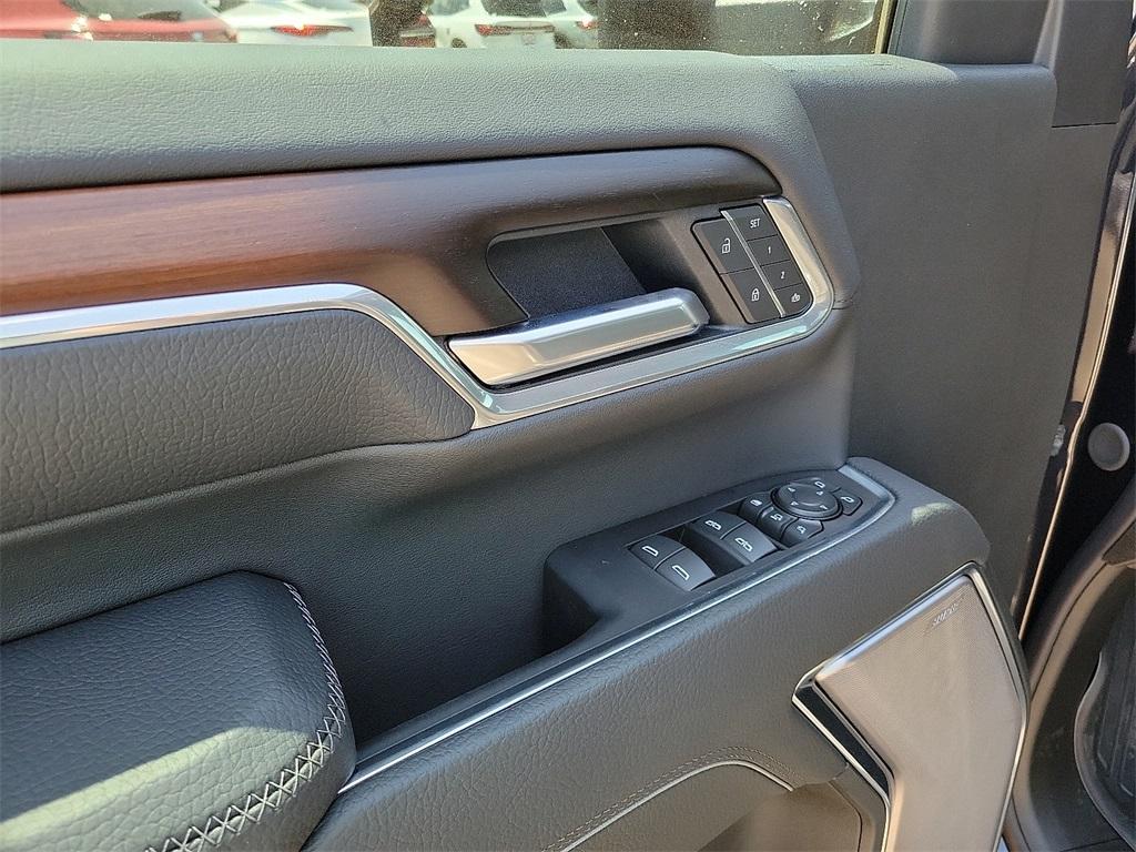 new 2025 GMC Sierra 2500 car, priced at $85,483