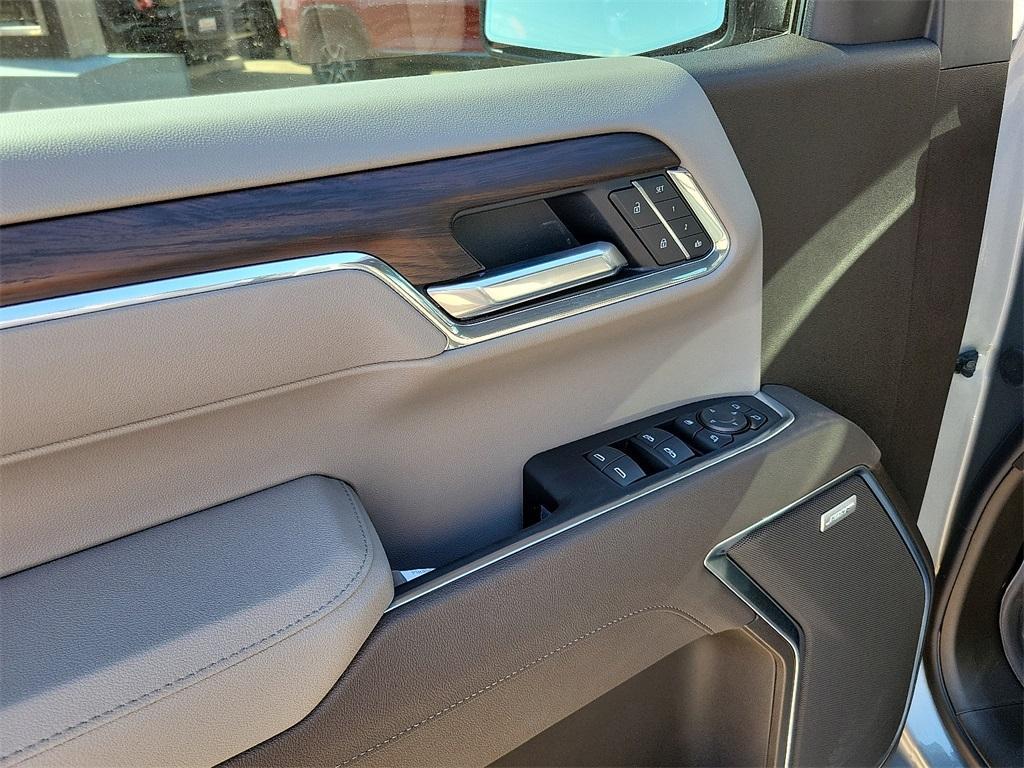 new 2025 GMC Sierra 1500 car, priced at $58,154