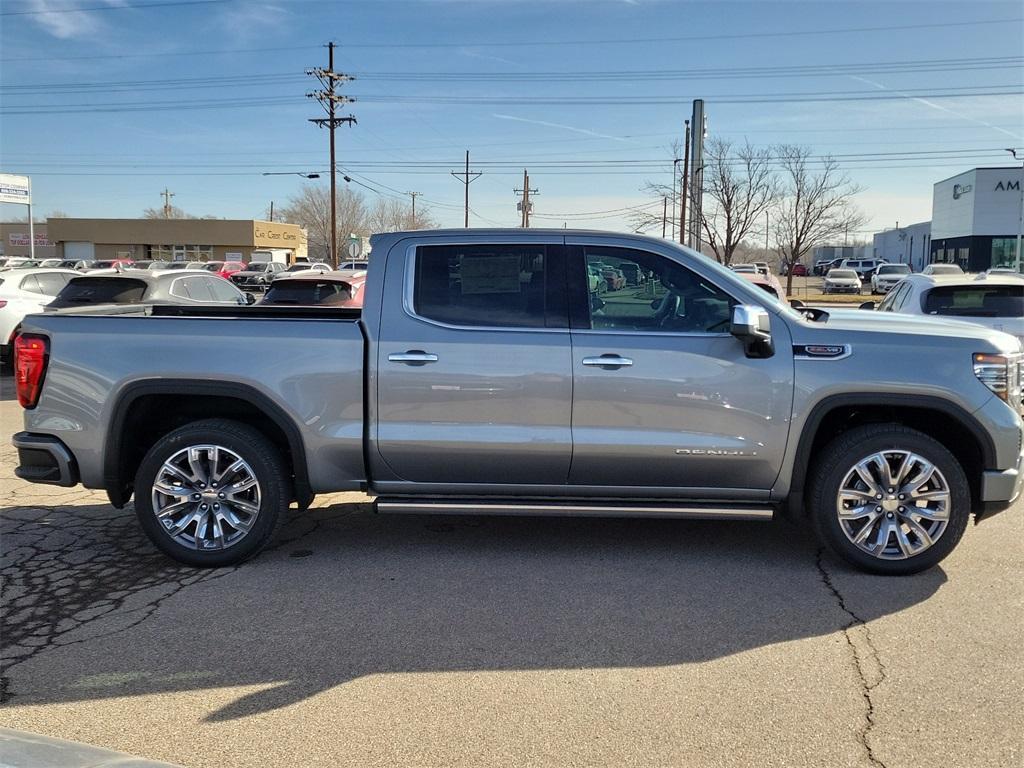 new 2025 GMC Sierra 1500 car, priced at $70,577