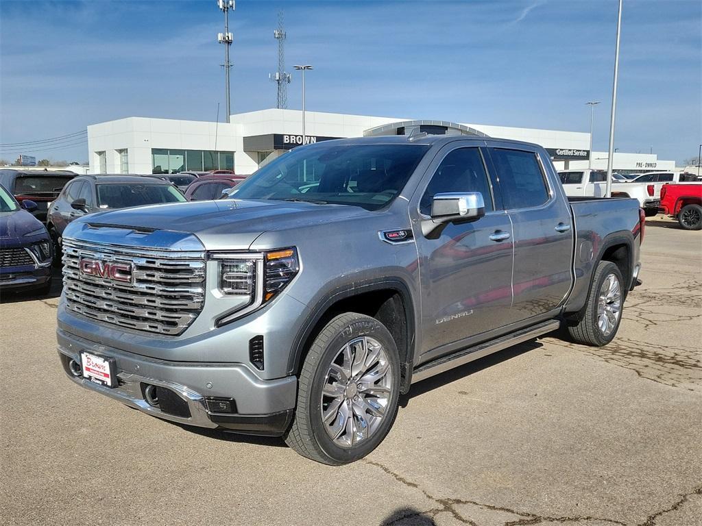 new 2025 GMC Sierra 1500 car, priced at $70,577