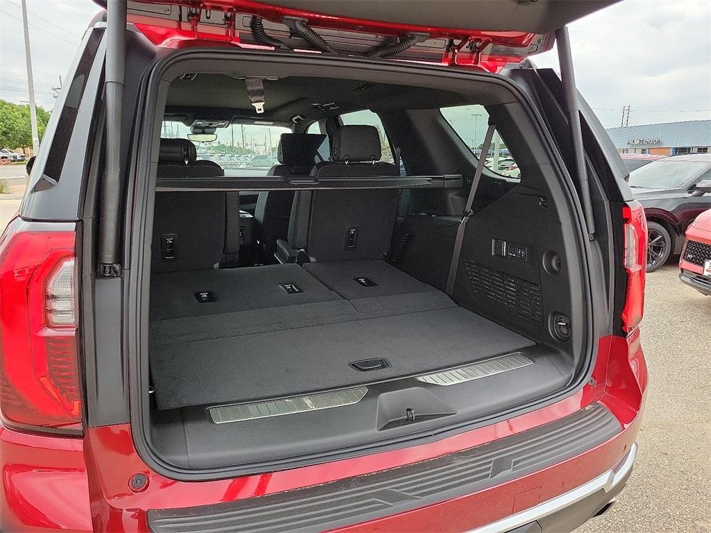 new 2025 GMC Yukon car, priced at $92,569