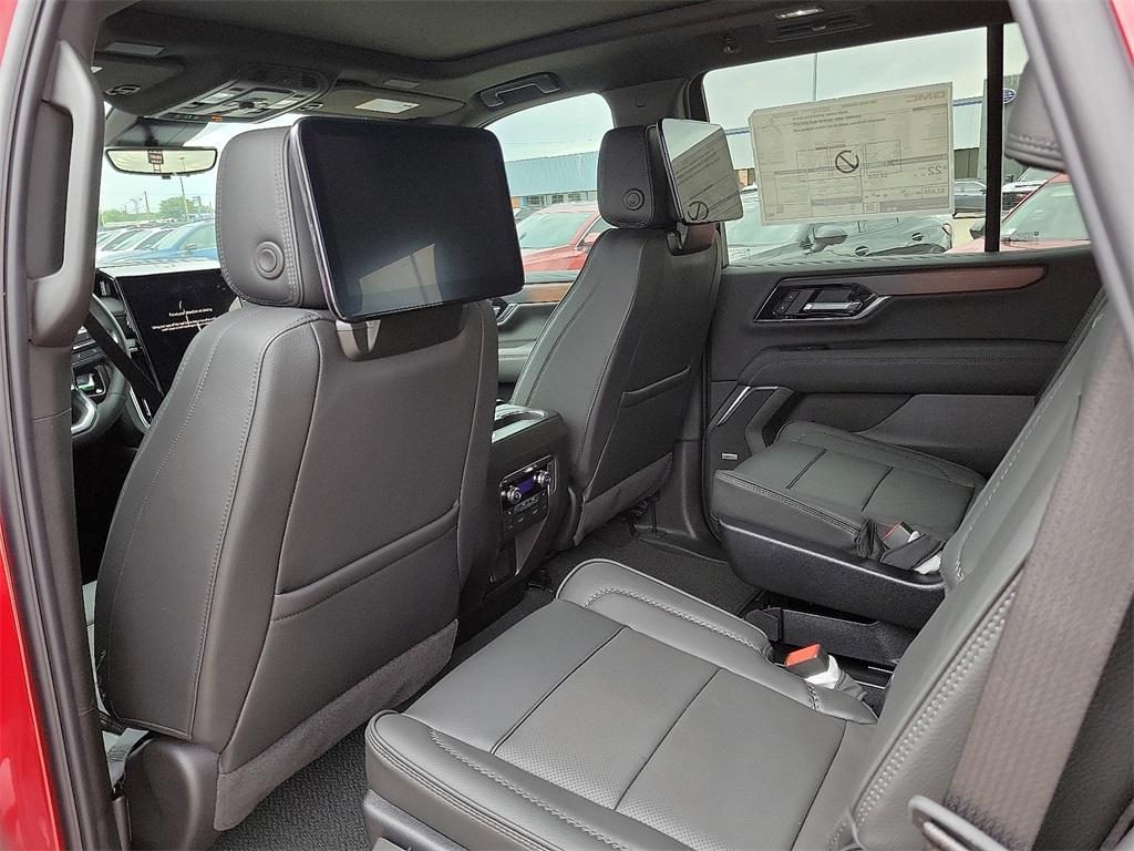 new 2025 GMC Yukon car, priced at $92,569