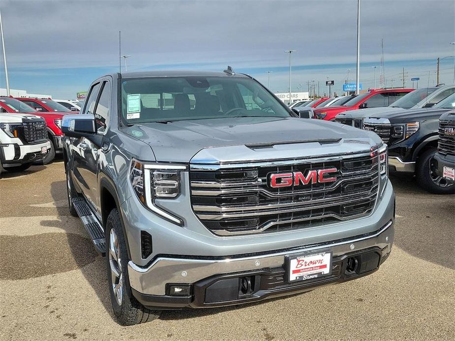 new 2025 GMC Sierra 1500 car, priced at $62,242