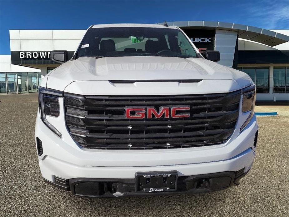 new 2025 GMC Sierra 1500 car, priced at $52,324