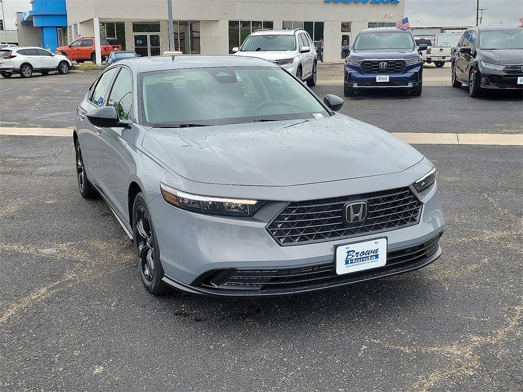 new 2025 Honda Accord car, priced at $31,595