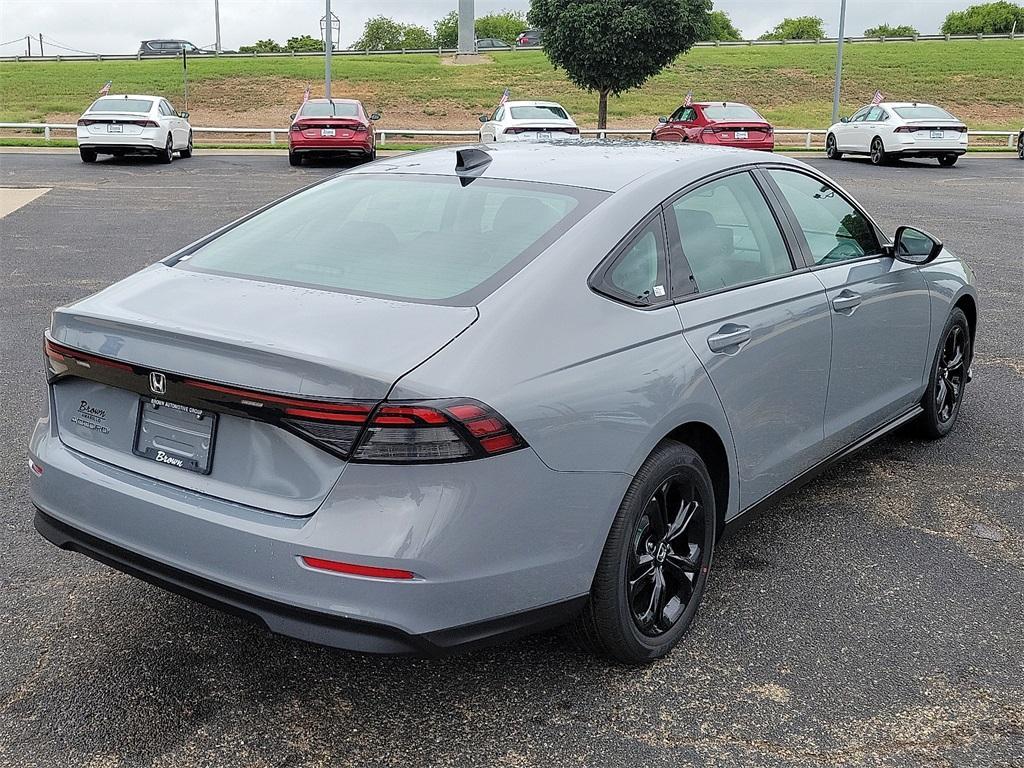 new 2025 Honda Accord car, priced at $31,595