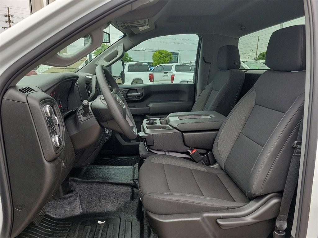 new 2025 GMC Sierra 2500 car, priced at $51,651