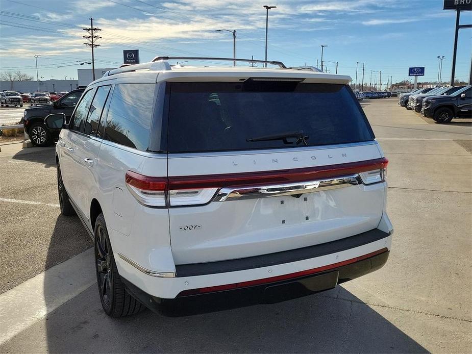 used 2022 Lincoln Navigator car, priced at $56,500