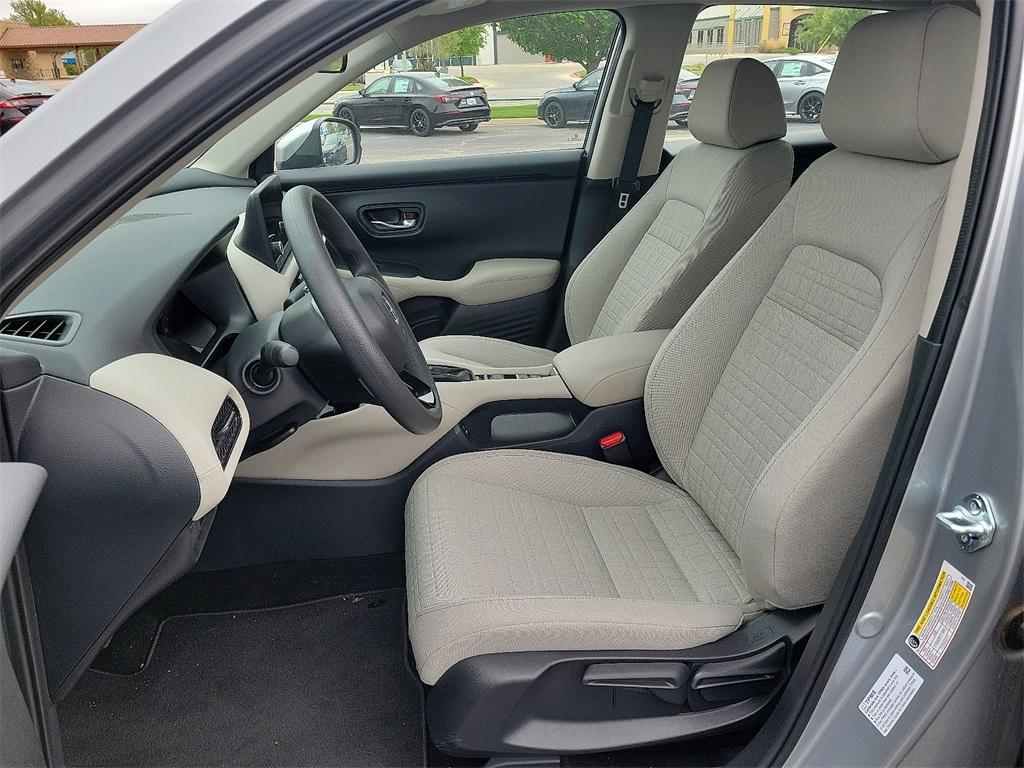 new 2025 Honda HR-V car, priced at $26,600
