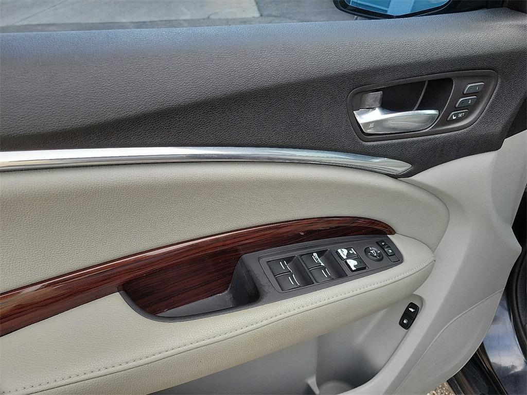 used 2015 Acura MDX car, priced at $17,800