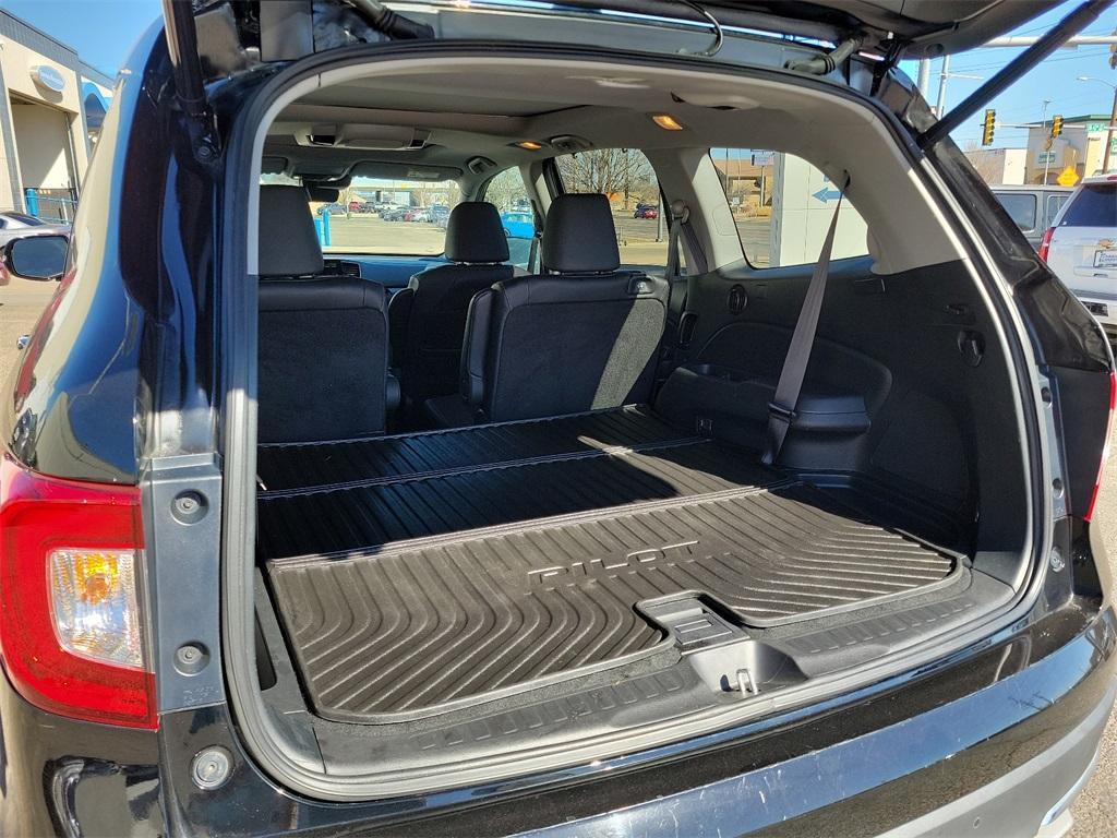 used 2022 Honda Pilot car, priced at $39,422