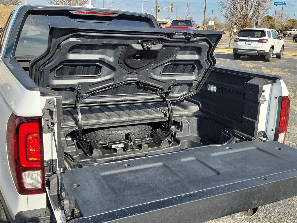 new 2025 Honda Ridgeline car, priced at $47,142