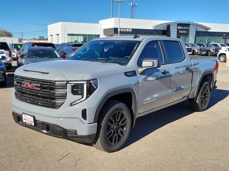 new 2025 GMC Sierra 1500 car, priced at $52,040