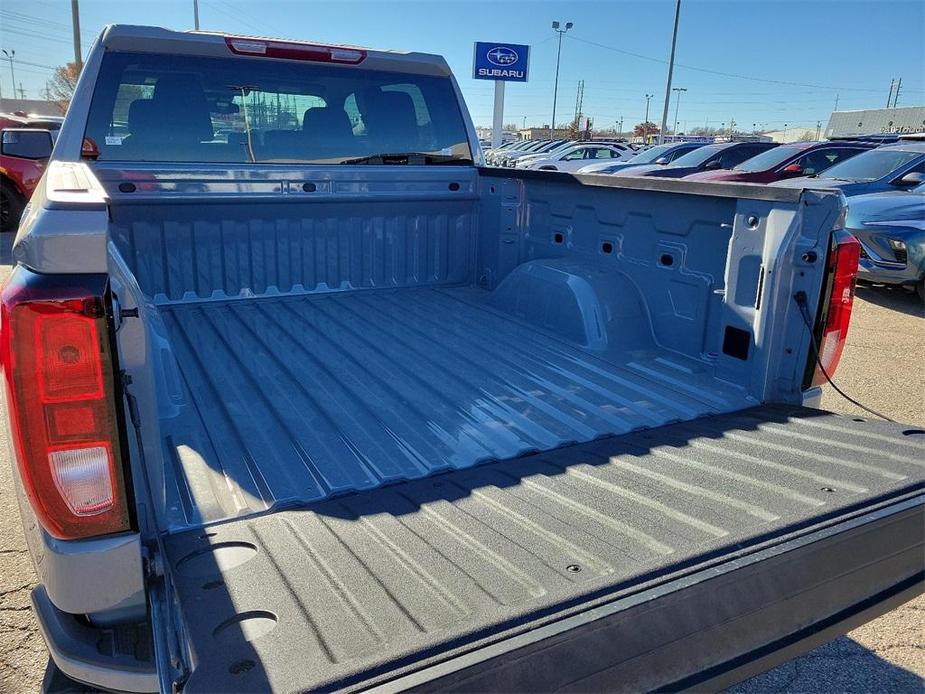 new 2025 GMC Sierra 1500 car, priced at $52,040