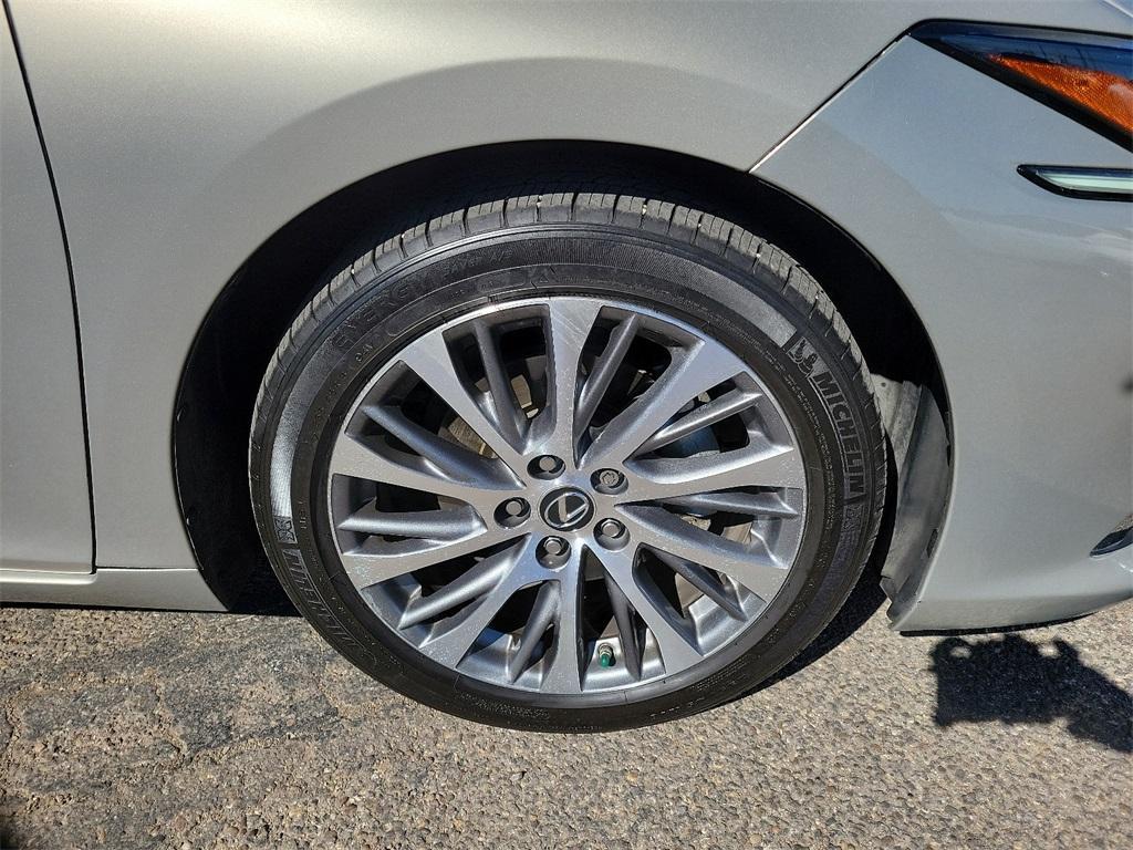 used 2019 Lexus ES 350 car, priced at $32,970