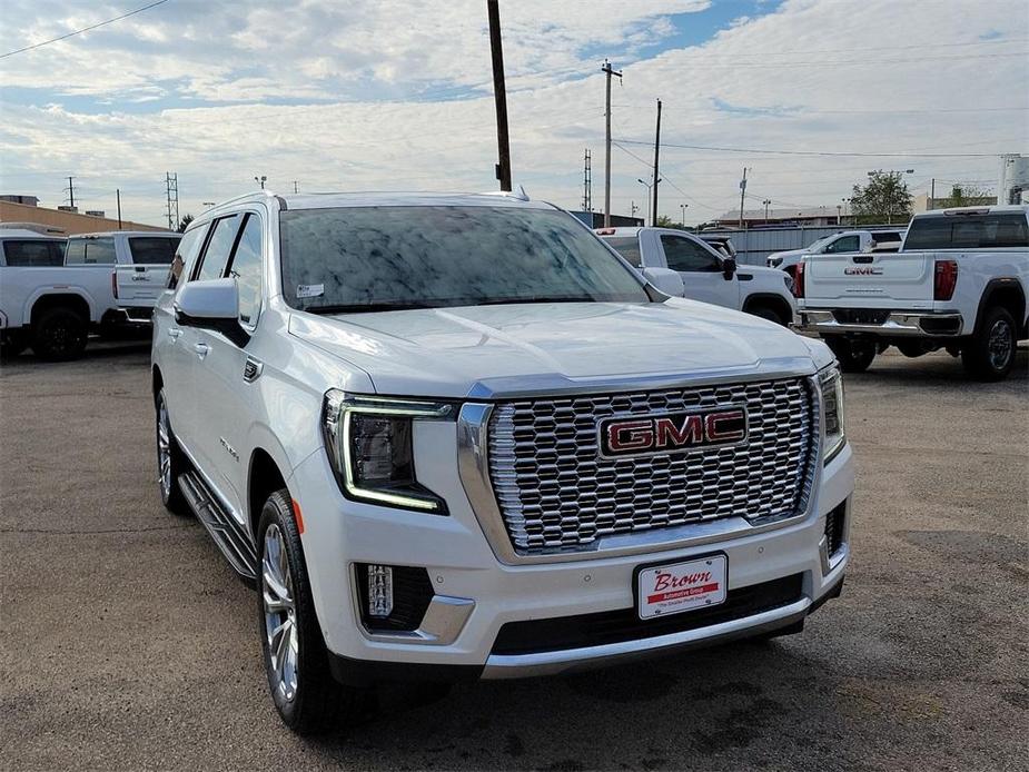 new 2024 GMC Yukon XL car, priced at $87,900