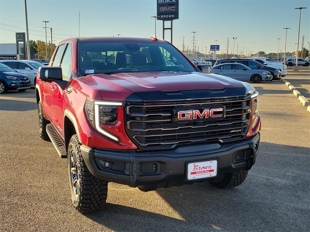 new 2025 GMC Sierra 1500 car, priced at $75,357