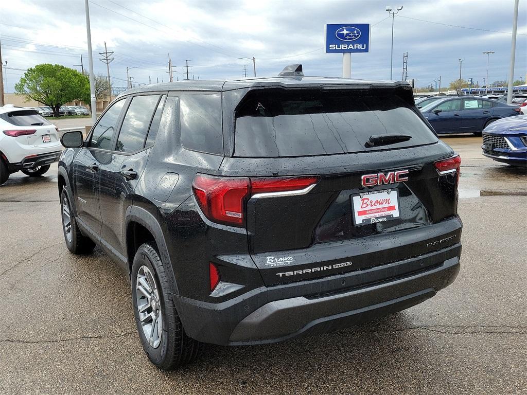 new 2025 GMC Terrain car, priced at $32,500