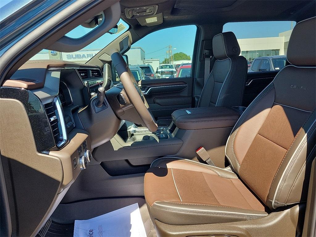 new 2025 GMC Sierra 2500 car, priced at $85,999