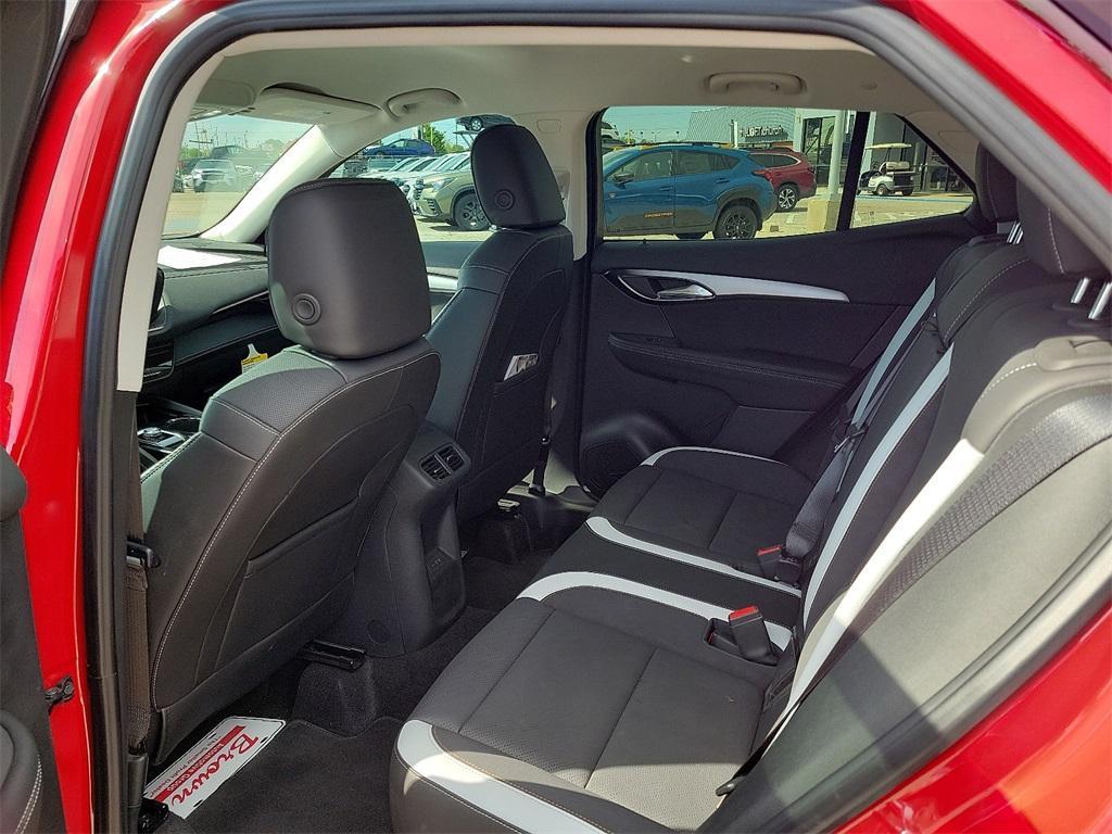 new 2025 Buick Envision car, priced at $37,905