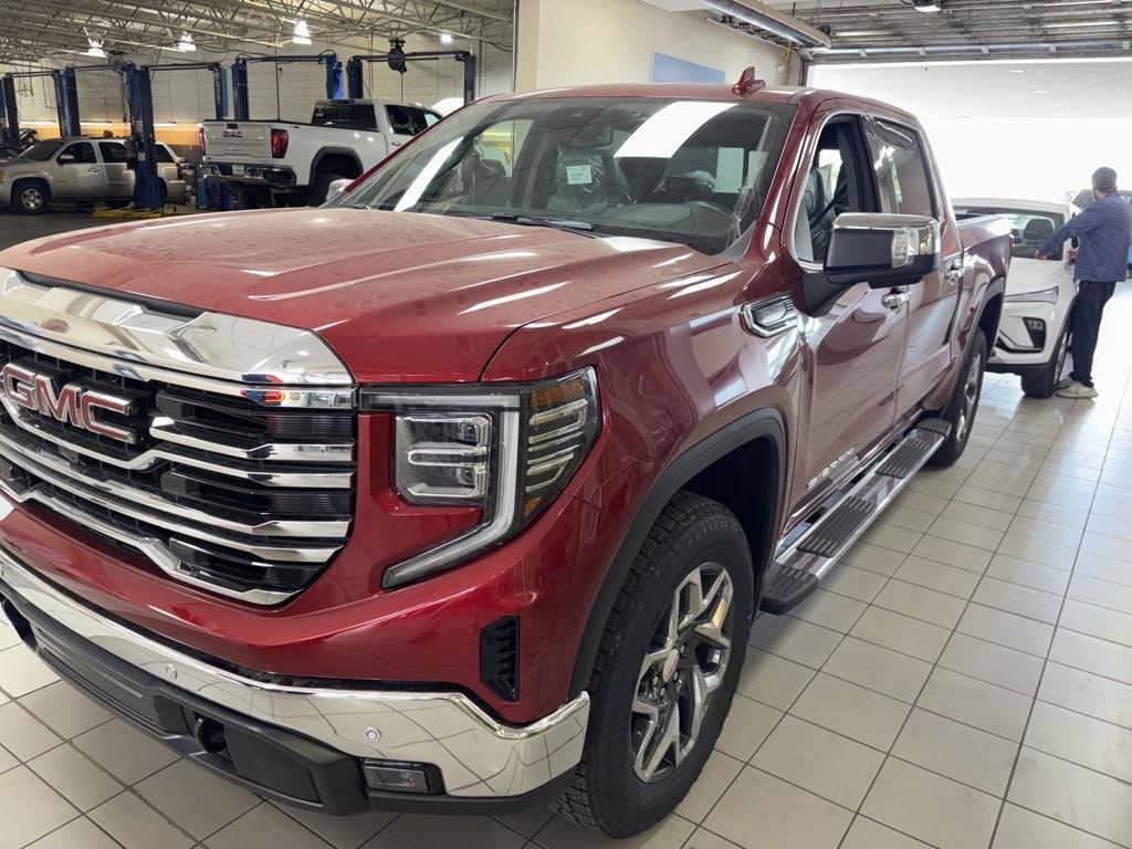 new 2025 GMC Sierra 1500 car, priced at $61,085