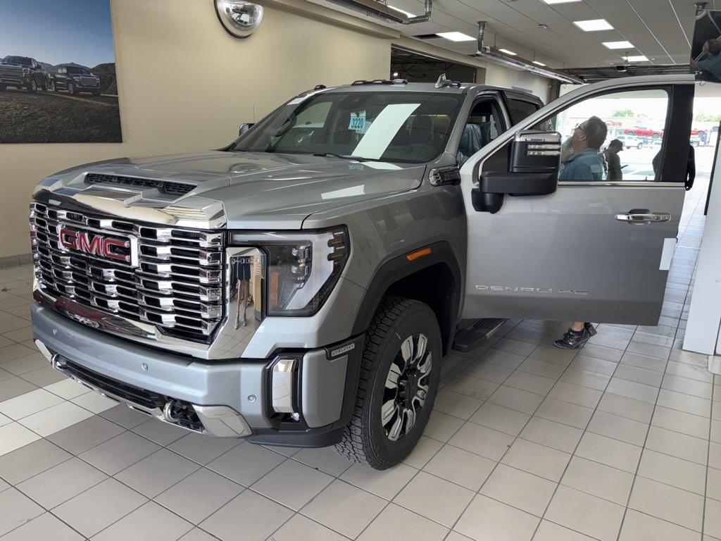 new 2025 GMC Sierra 2500 car, priced at $74,537
