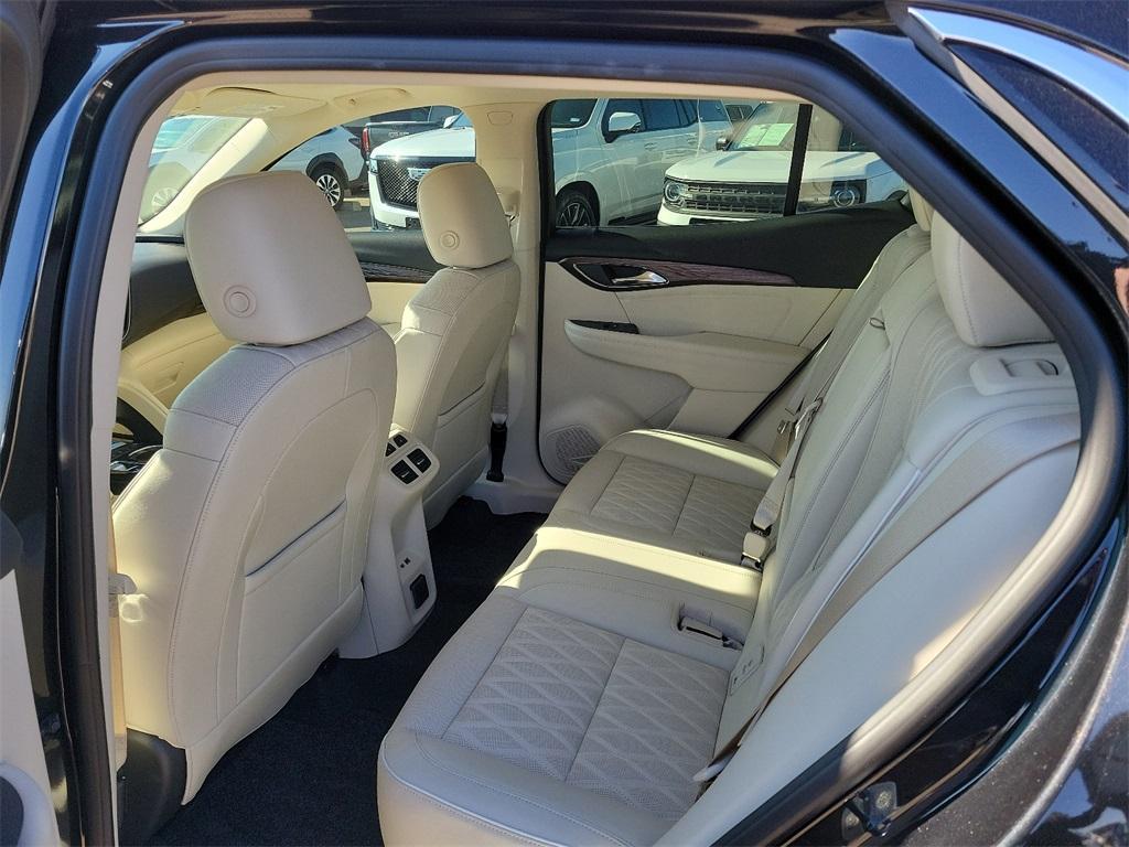 used 2023 Buick Envision car, priced at $36,983