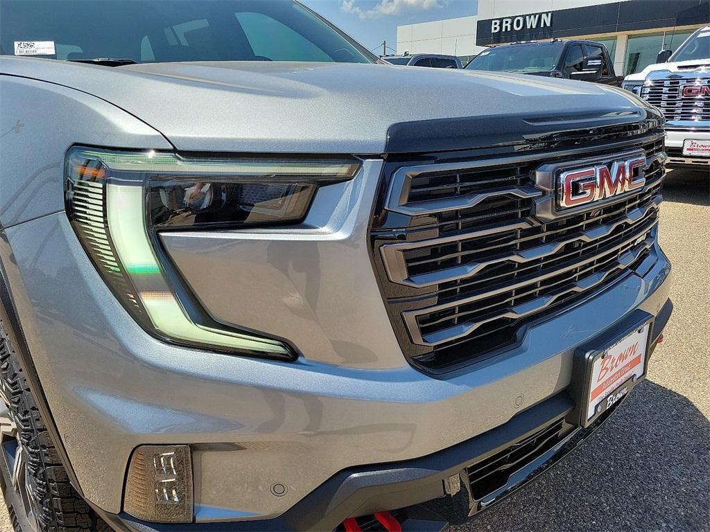 new 2025 GMC Acadia car, priced at $55,999