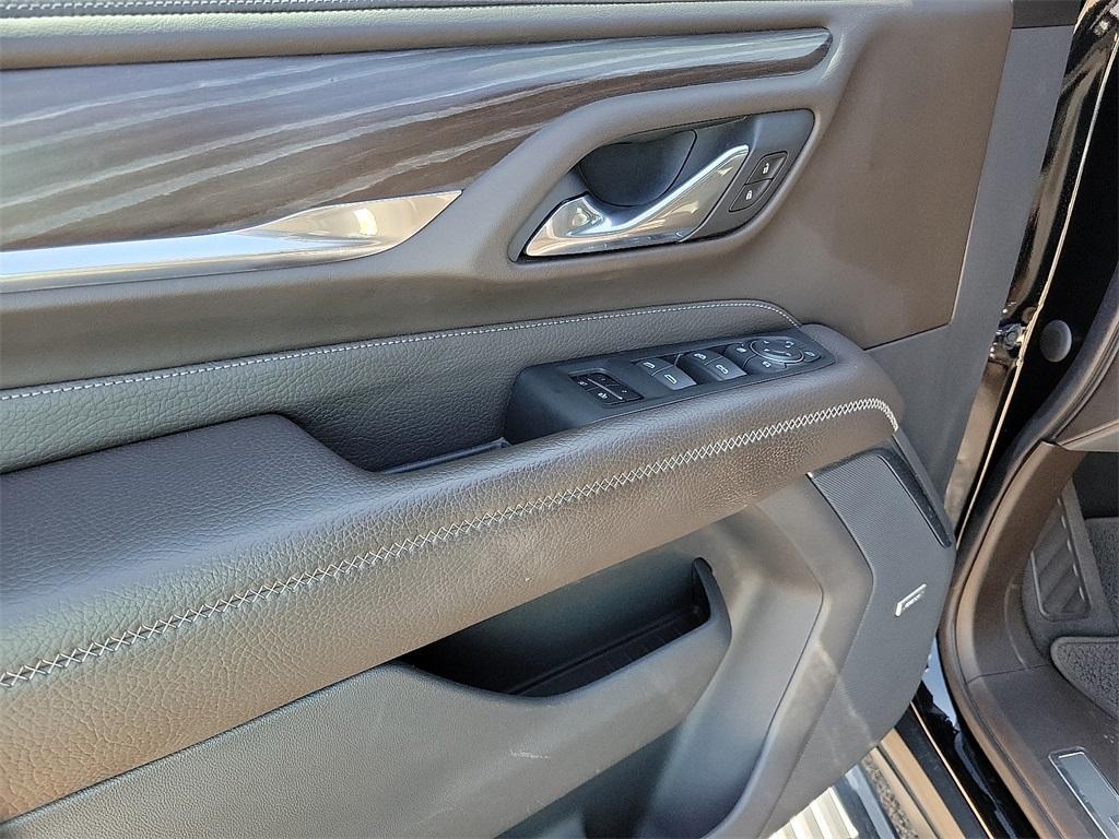 used 2021 GMC Yukon car, priced at $47,542