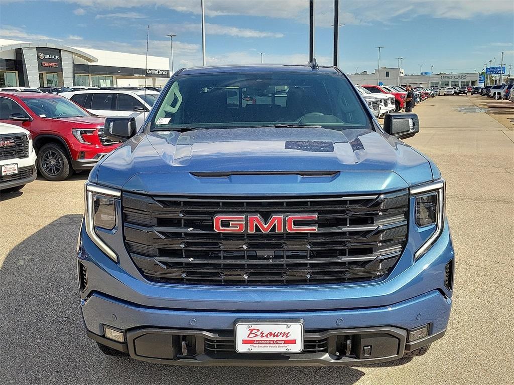 new 2025 GMC Sierra 1500 car, priced at $61,282