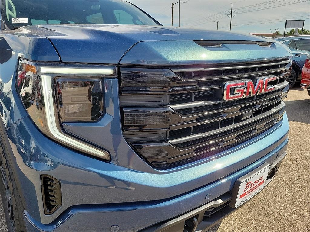 new 2025 GMC Sierra 1500 car, priced at $61,282