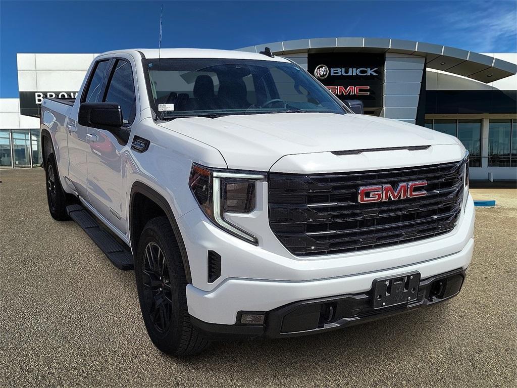 new 2025 GMC Sierra 1500 car, priced at $53,093