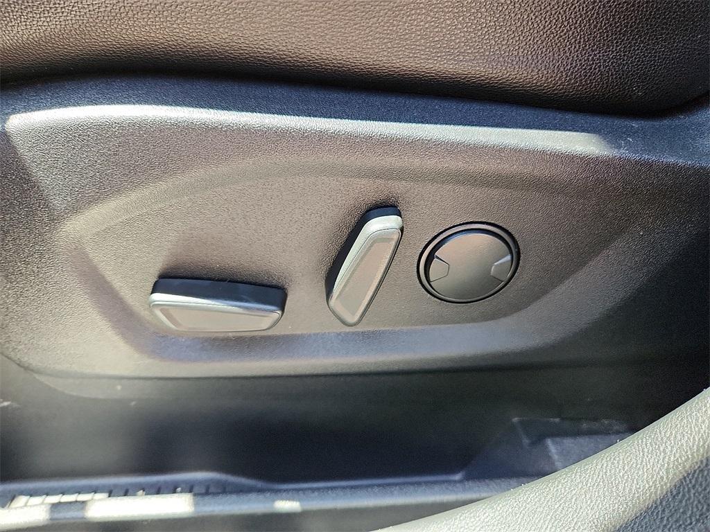 used 2024 Ford Edge car, priced at $27,770