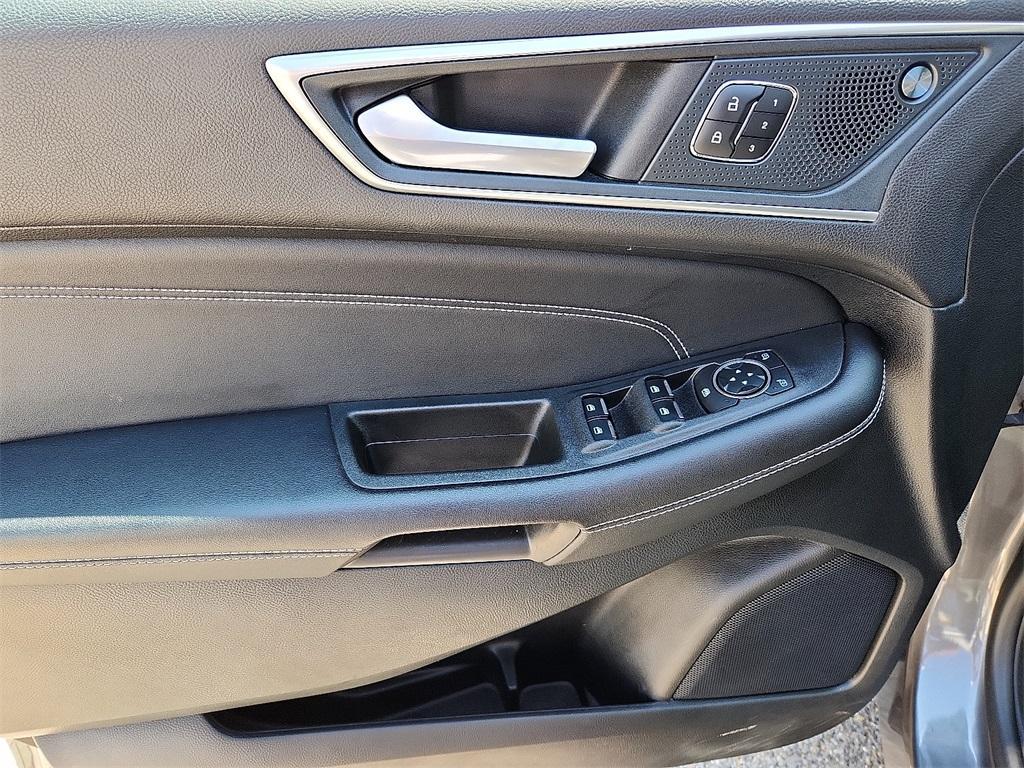 used 2024 Ford Edge car, priced at $27,770